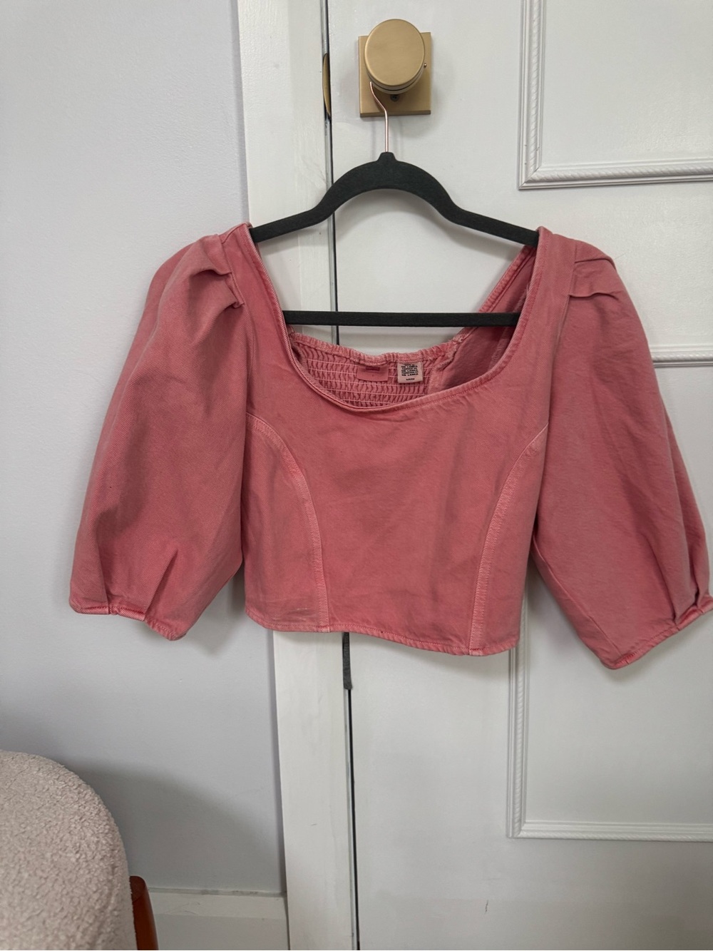 Levi's Rose-Pink Puff Sleeve Cropped Top